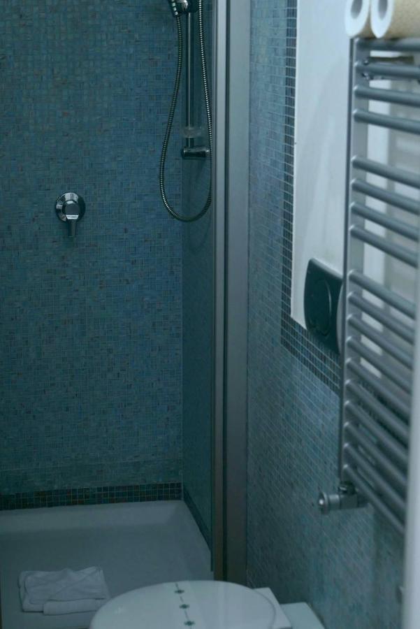 Blu Suites And Apartments Bari Exterior foto
